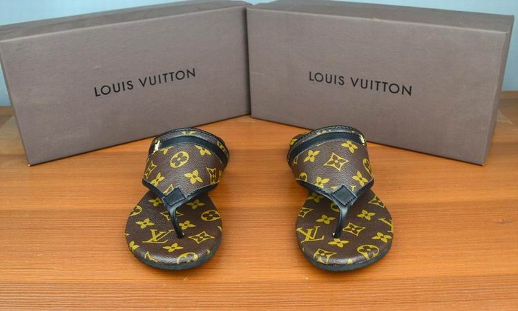 2017 LU slippers woman 35-42-023